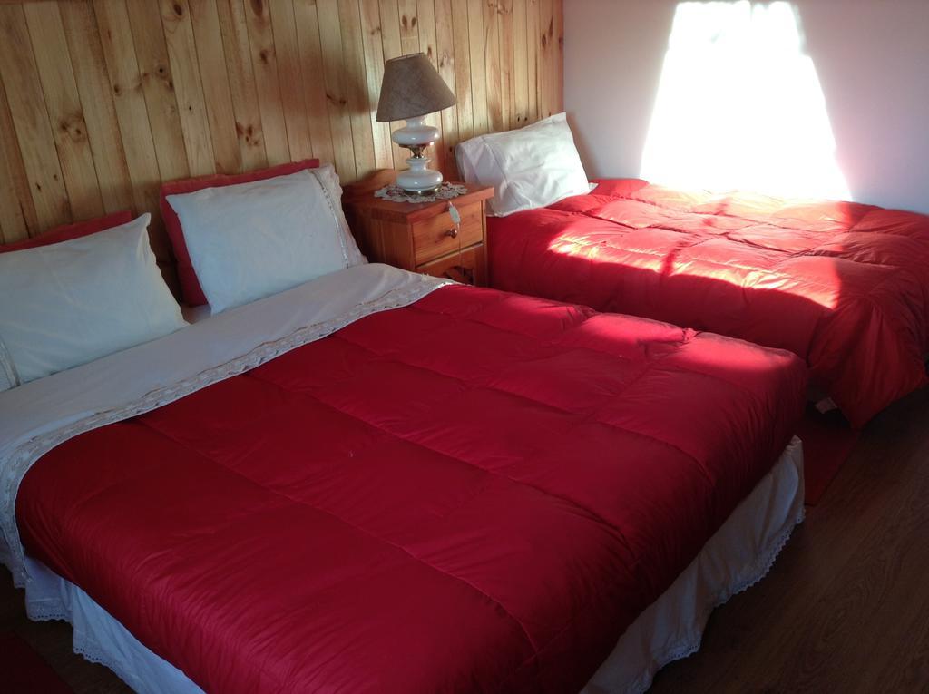 Hostal Monica Pucón Habitación foto